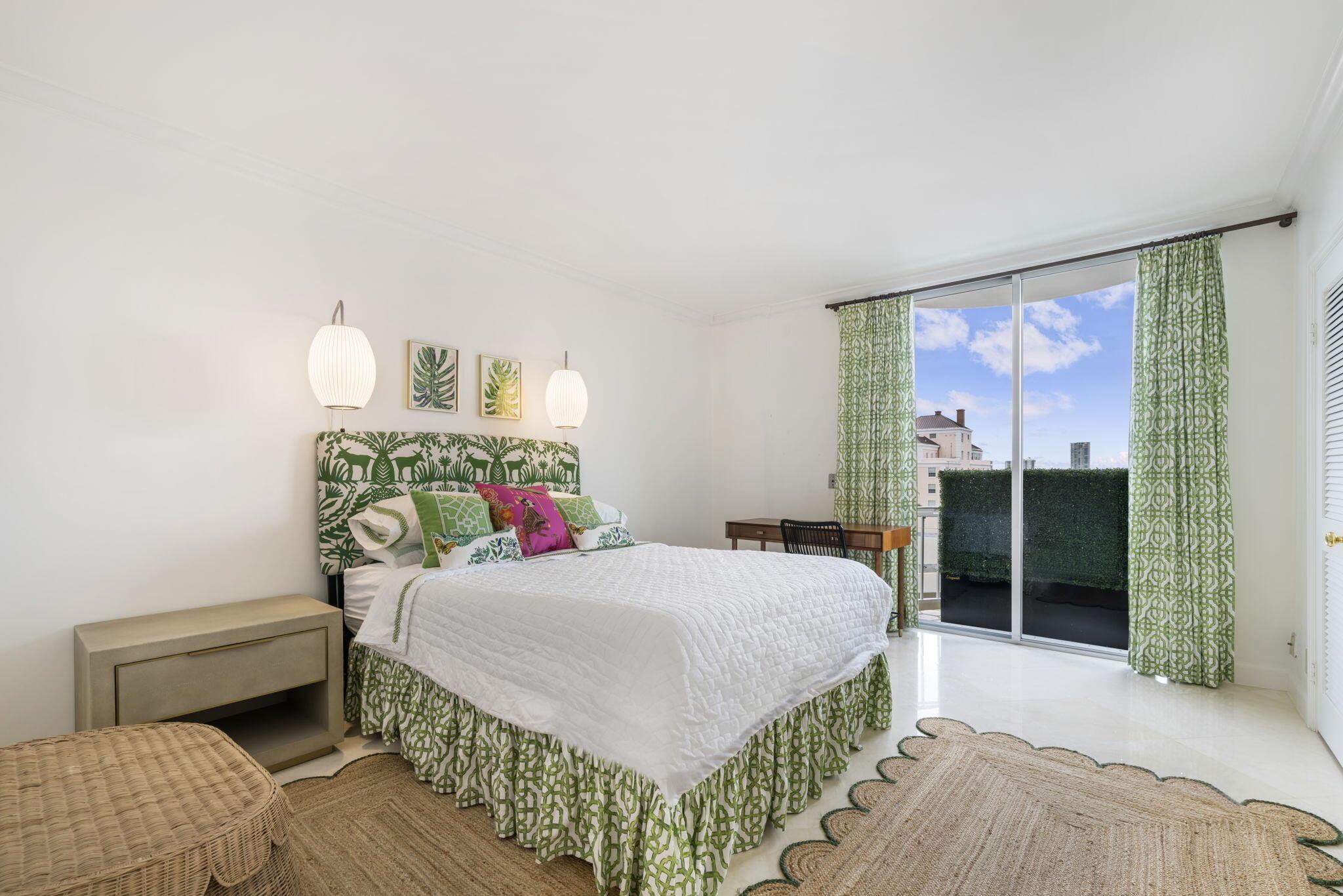 WINTHROP HOUSE CONDO - Residential