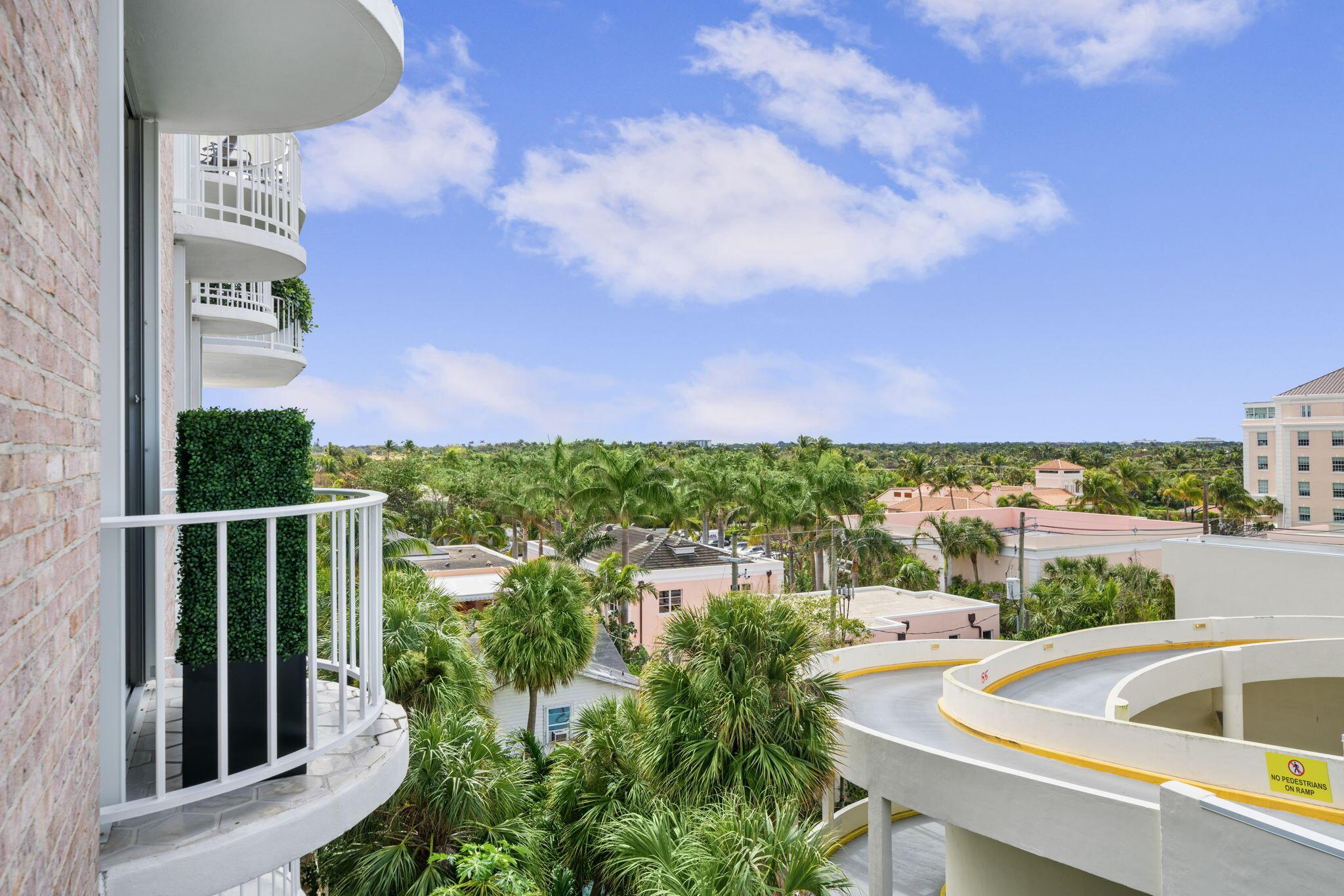 WINTHROP HOUSE CONDO - Residential