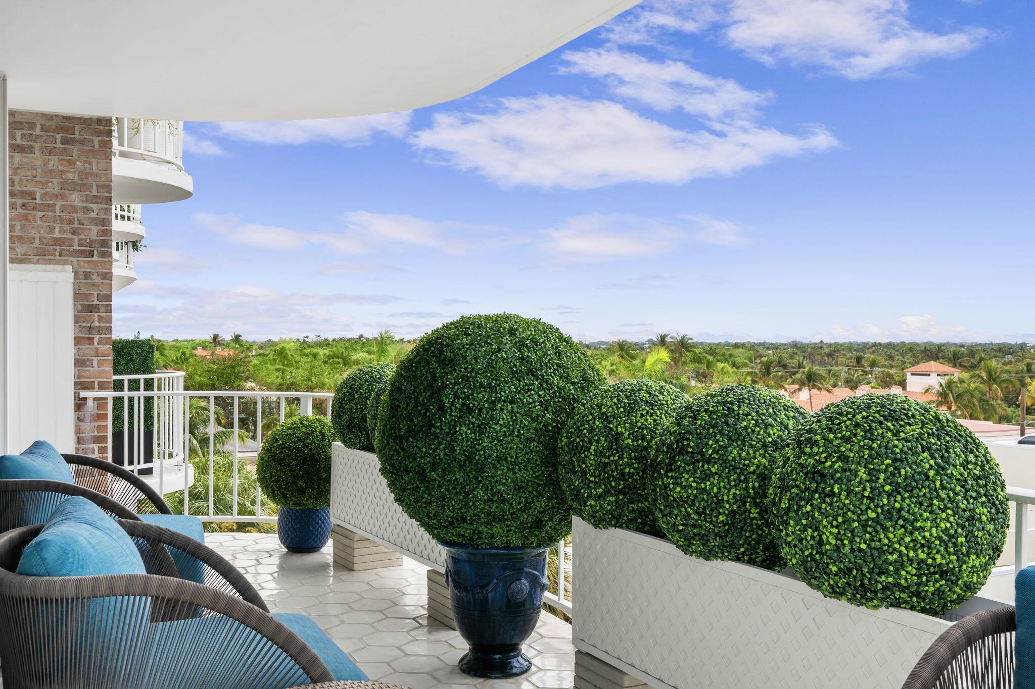 WINTHROP HOUSE CONDO - Residential