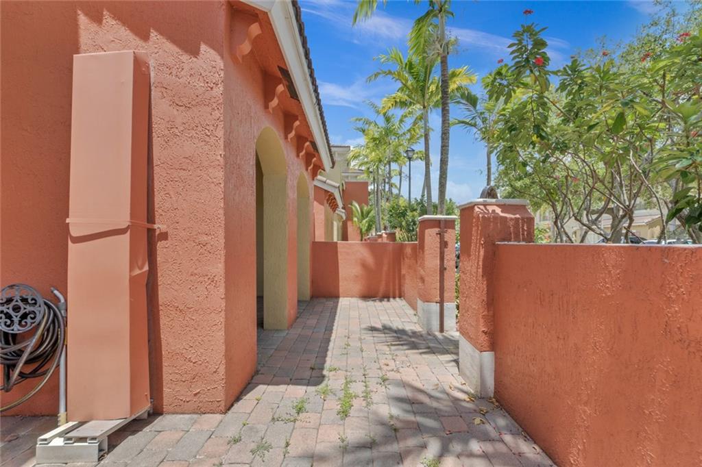 Merrick Preserve Condo Bl - Residential Lease