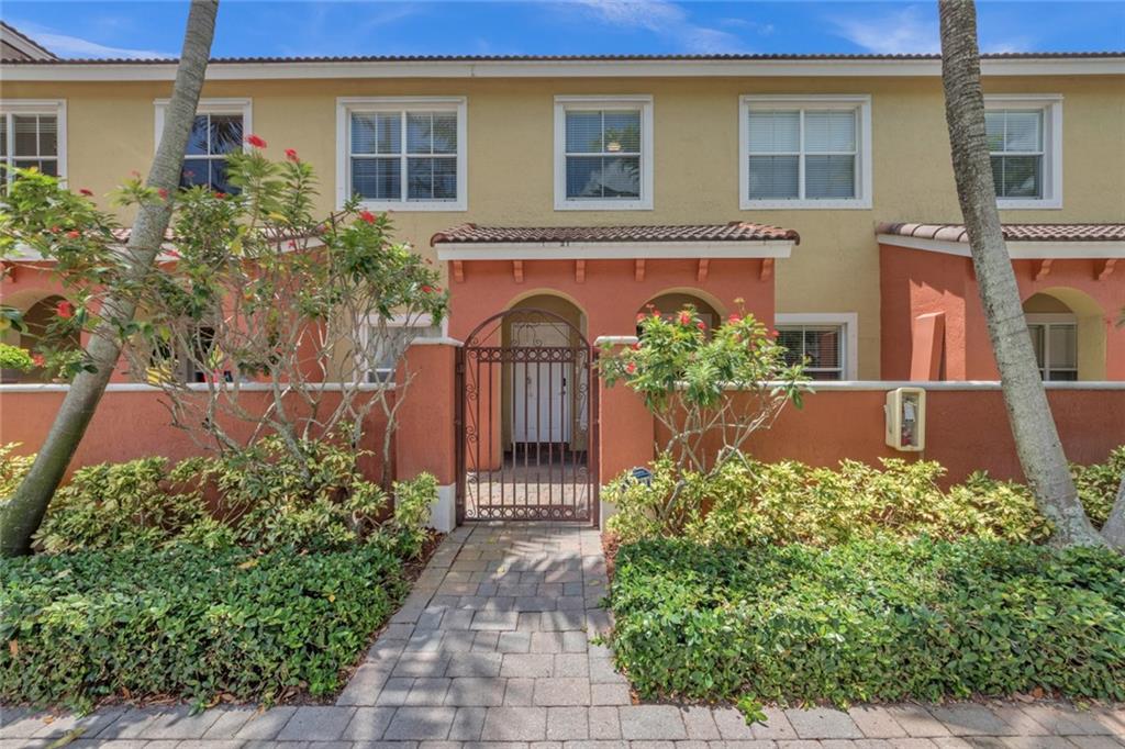 Merrick Preserve Condo Bl - Residential Lease