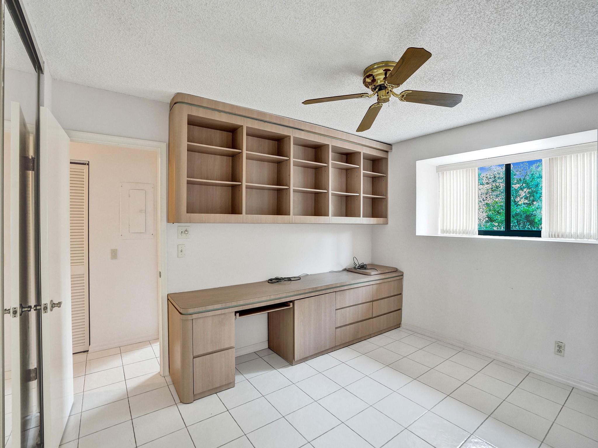 Emerald Oaks - Residential