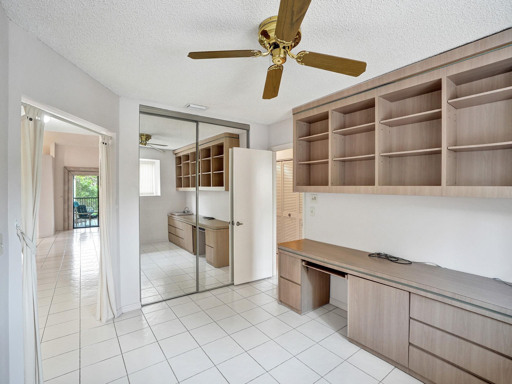 Emerald Oaks - Residential