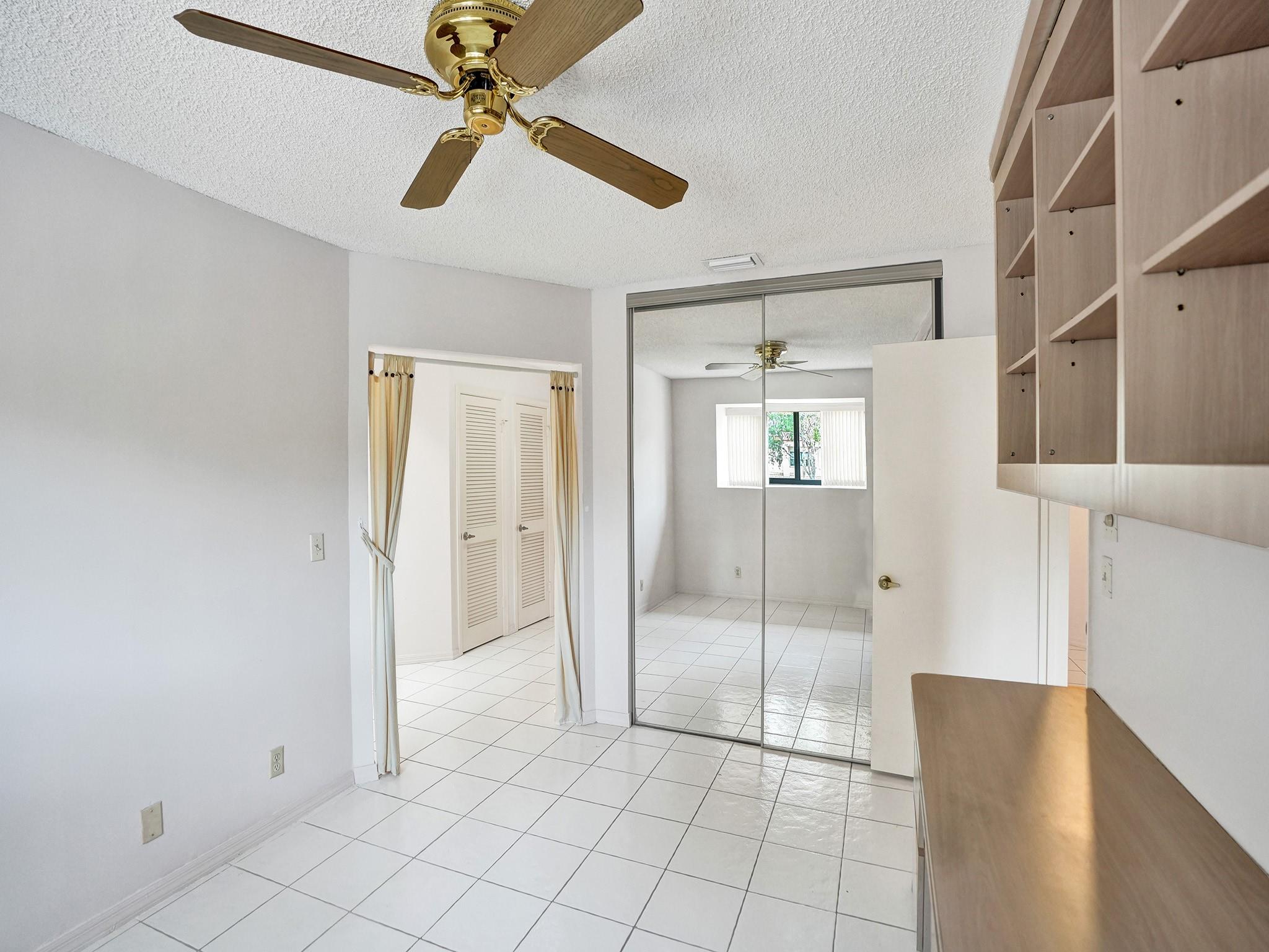 Emerald Oaks - Residential