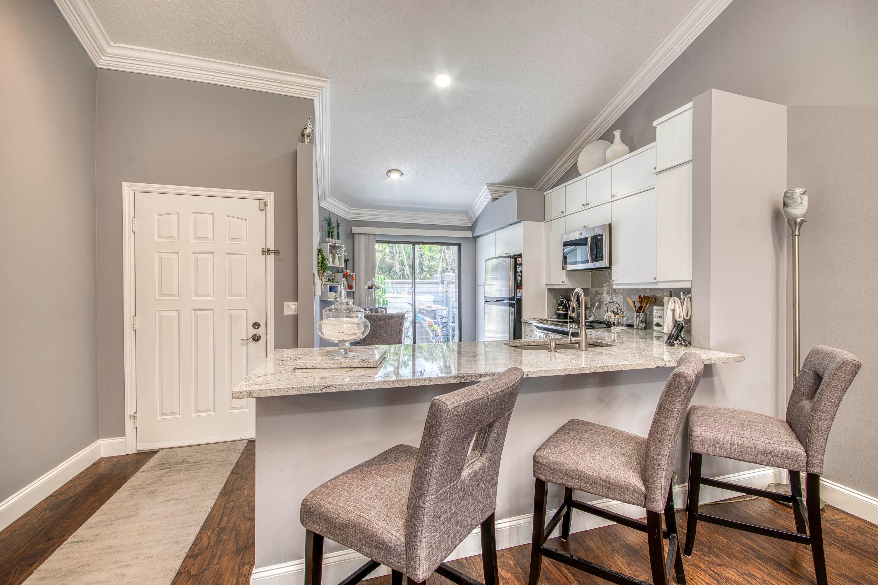 Properties 109 Landings Boulevard