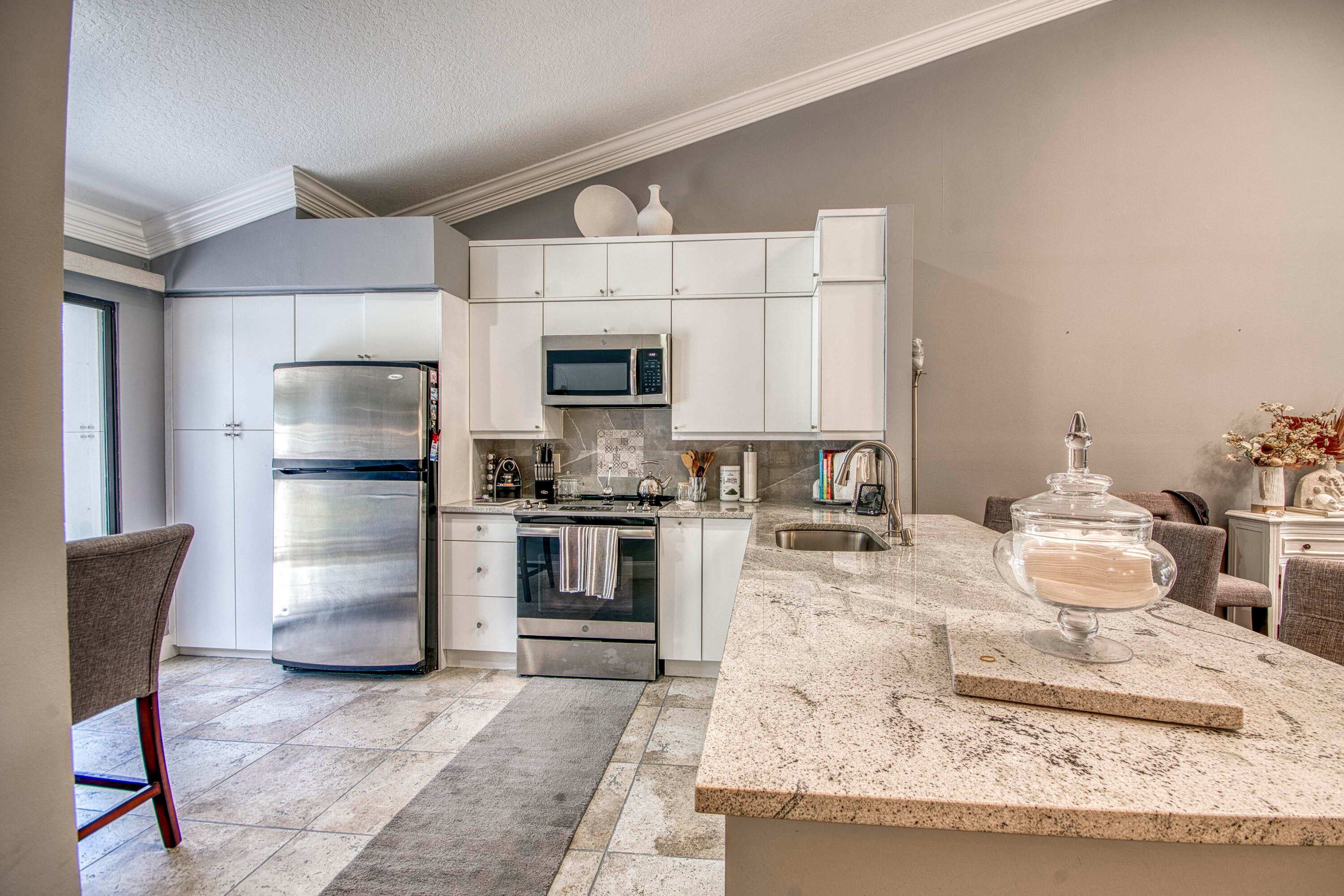Properties 109 Landings Boulevard