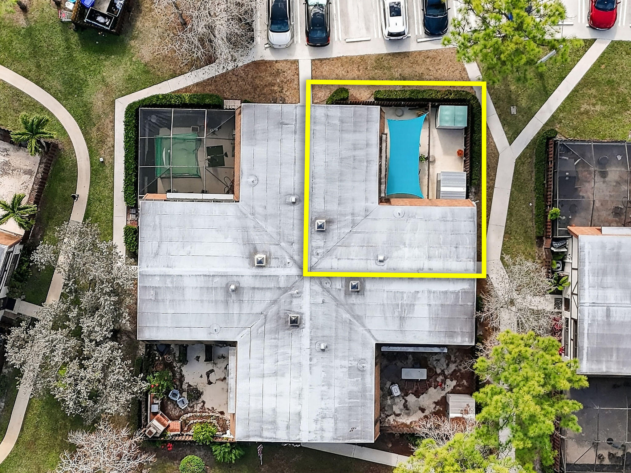 27-43-41~ TH PT OF NLY 662.08 FT OF WLY 374.41 FT - Residential