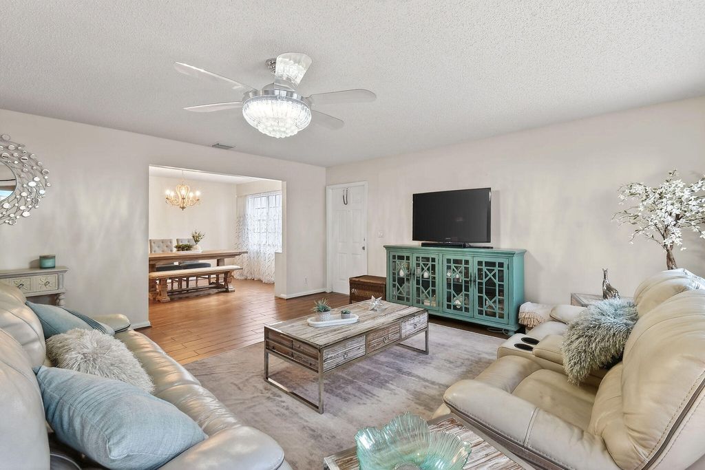 Photo of 111 Weybridge Circle #C, Royal Palm Beach, FL 33411 (MLS # R11160628)