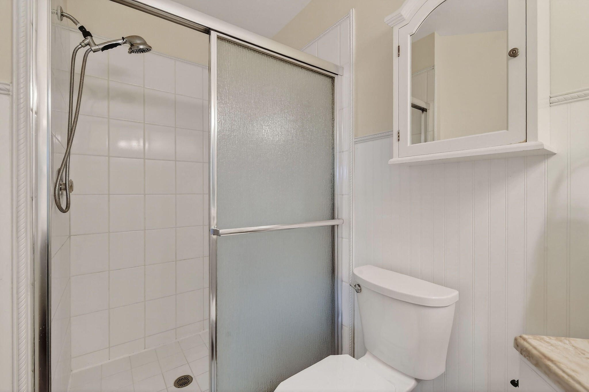 27-43-41~ TH PT OF NLY 662.08 FT OF WLY 374.41 FT - Residential