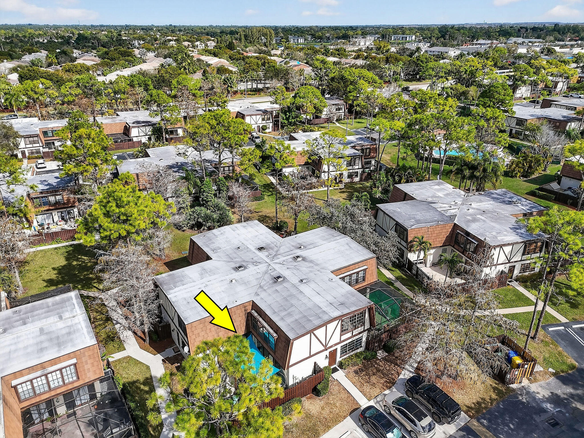 27-43-41~ TH PT OF NLY 662.08 FT OF WLY 374.41 FT - Residential