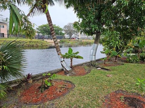 A home in Lauderdale Lakes