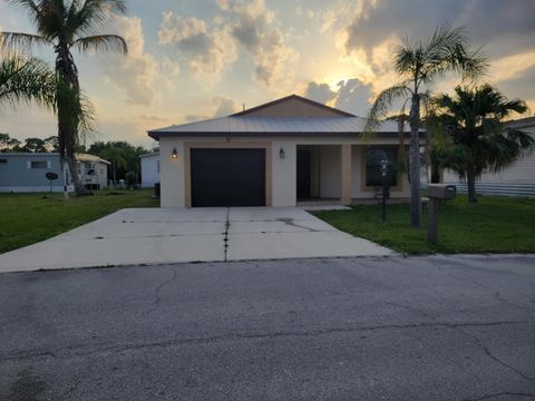31 S Alhambra Lane NE Port St Lucie FL 34952