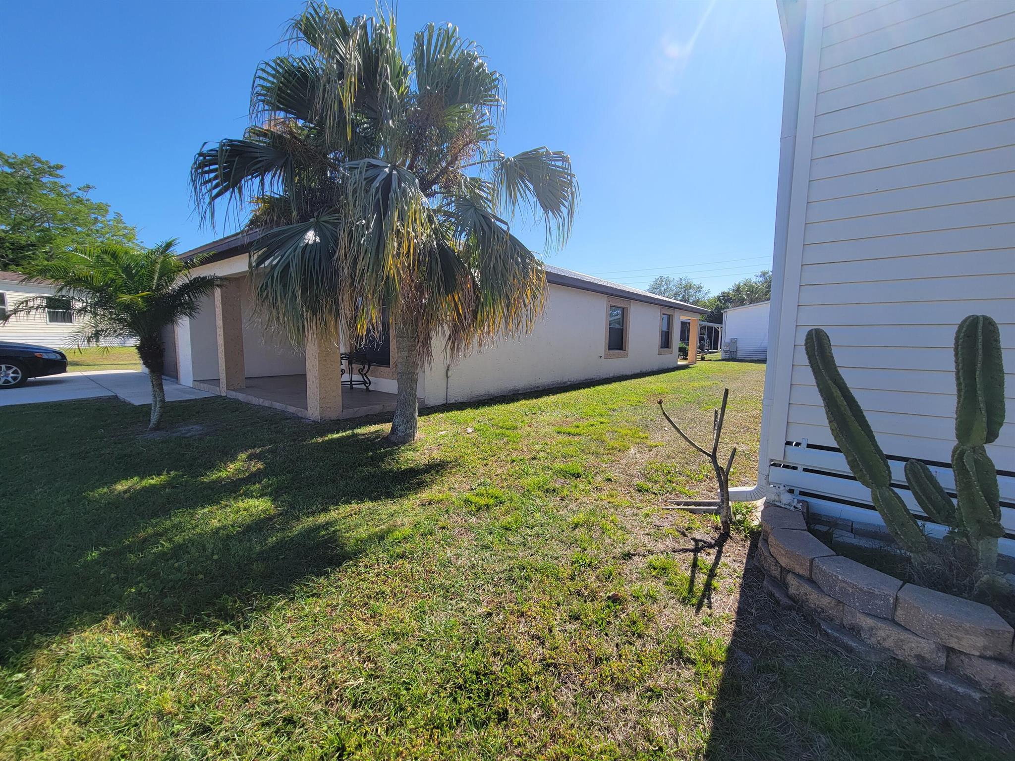 31 S Alhambra Lane NE