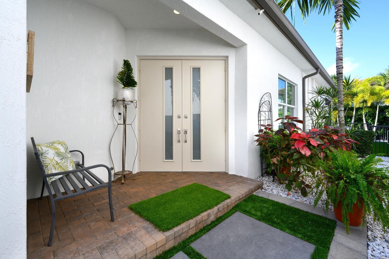 Properties 8877 Kingsmoor Way