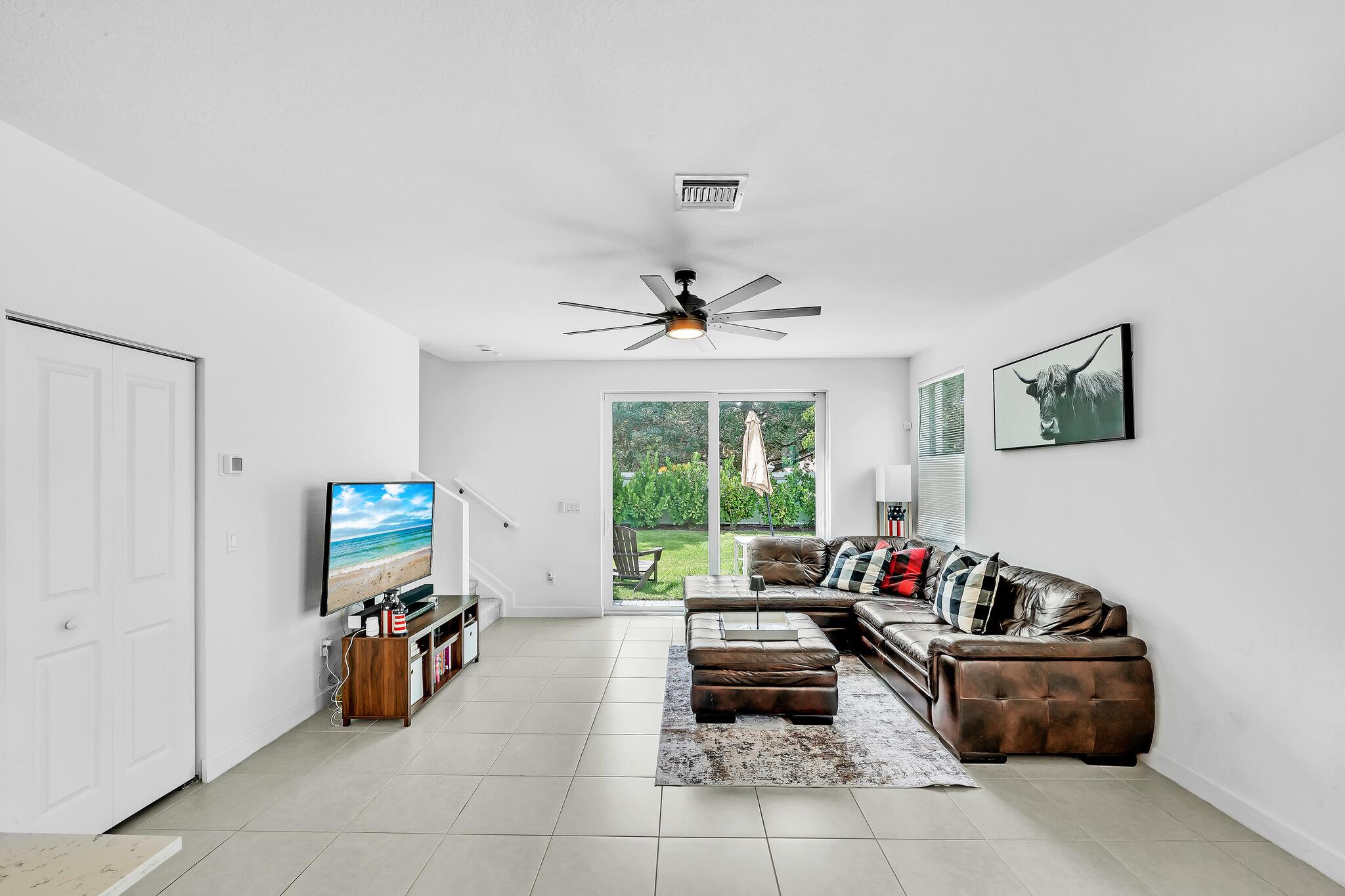 VERANDA PLAT NO. 9 - Residential