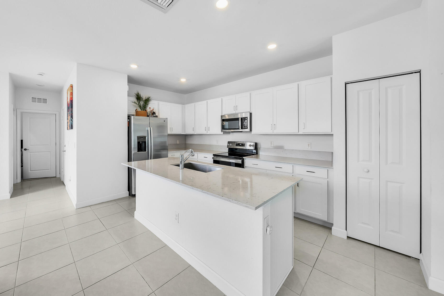 VERANDA PLAT NO. 9 - Residential