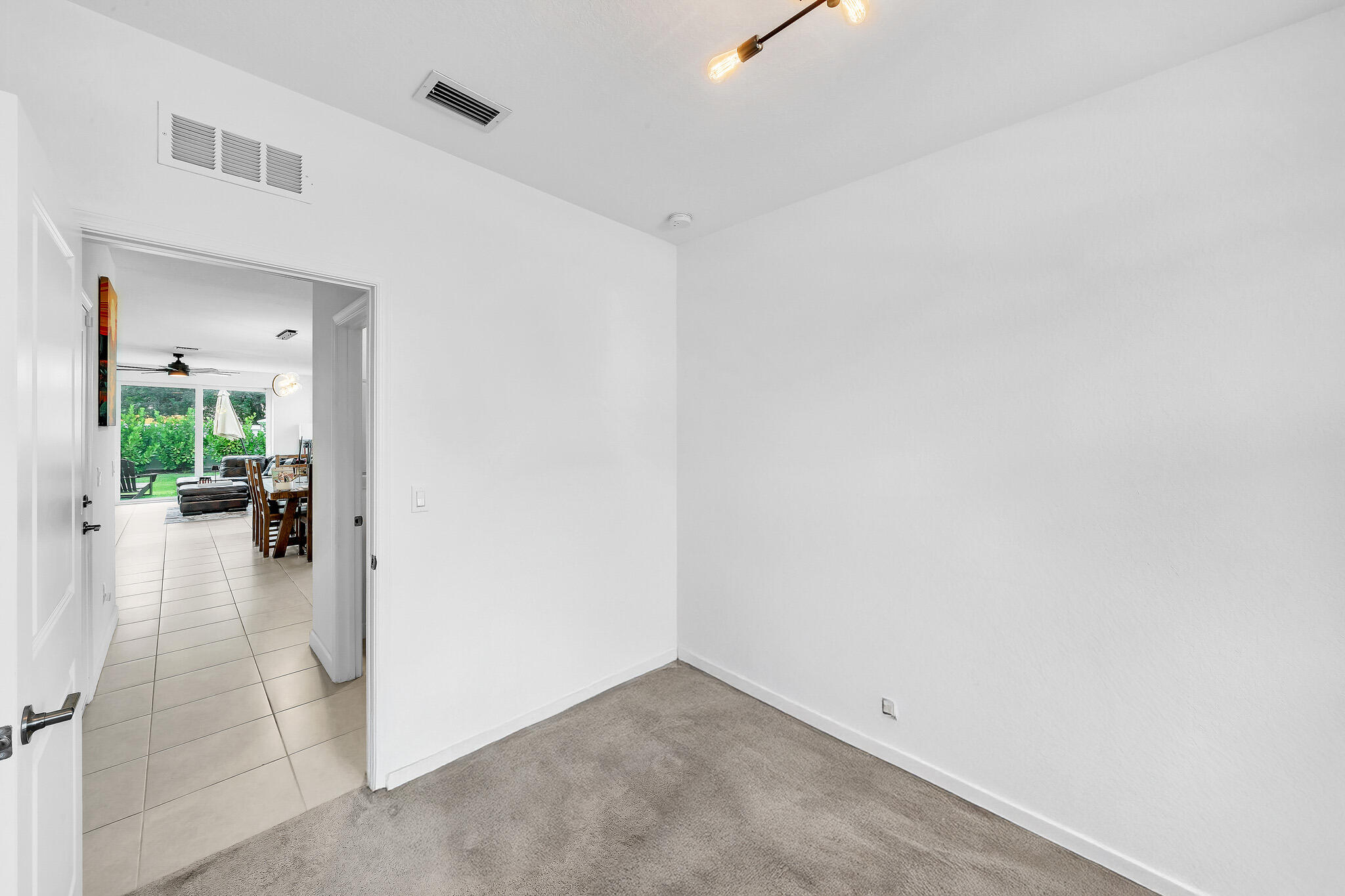 VERANDA PLAT NO. 9 - Residential