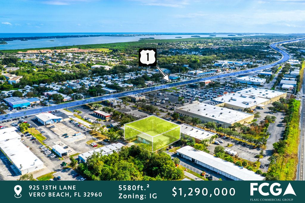 Photo of 925 13th Lane, Vero Beach, FL (MLS # B26021902)