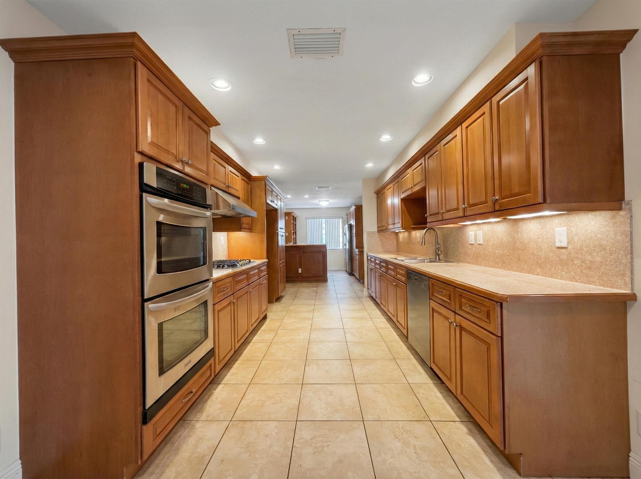 SHERWOOD PARK - Residential