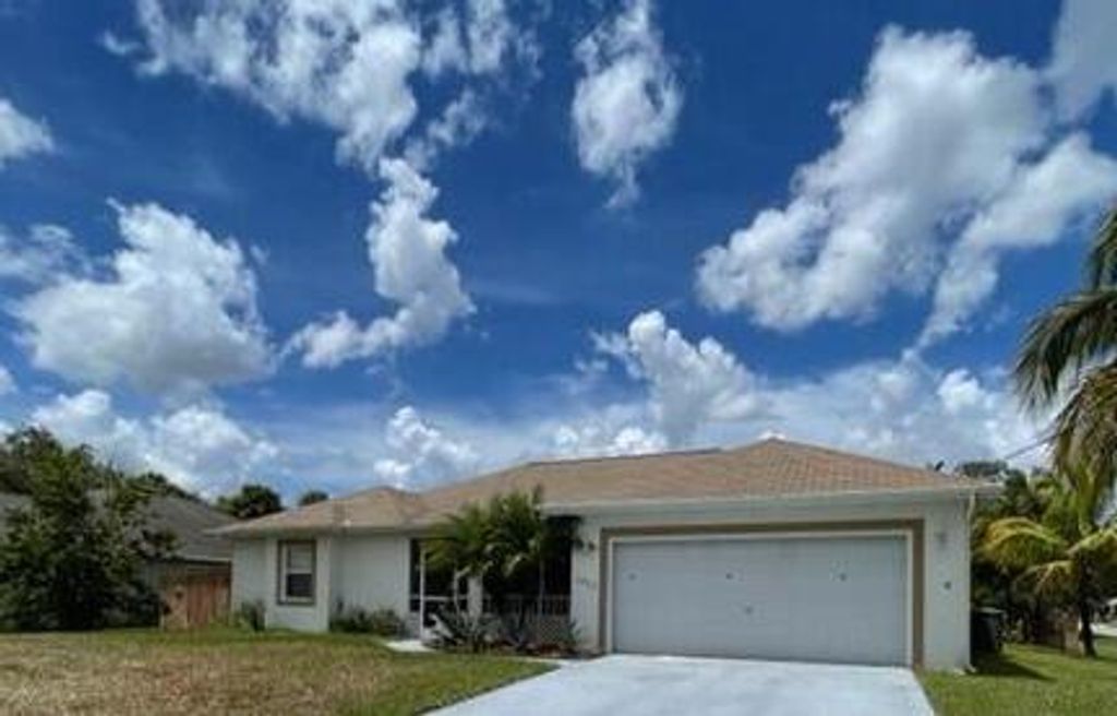 Photo of 2402 SW Waikiki Street E, Port Saint Lucie, FL 34953 (MLS # R11017389)