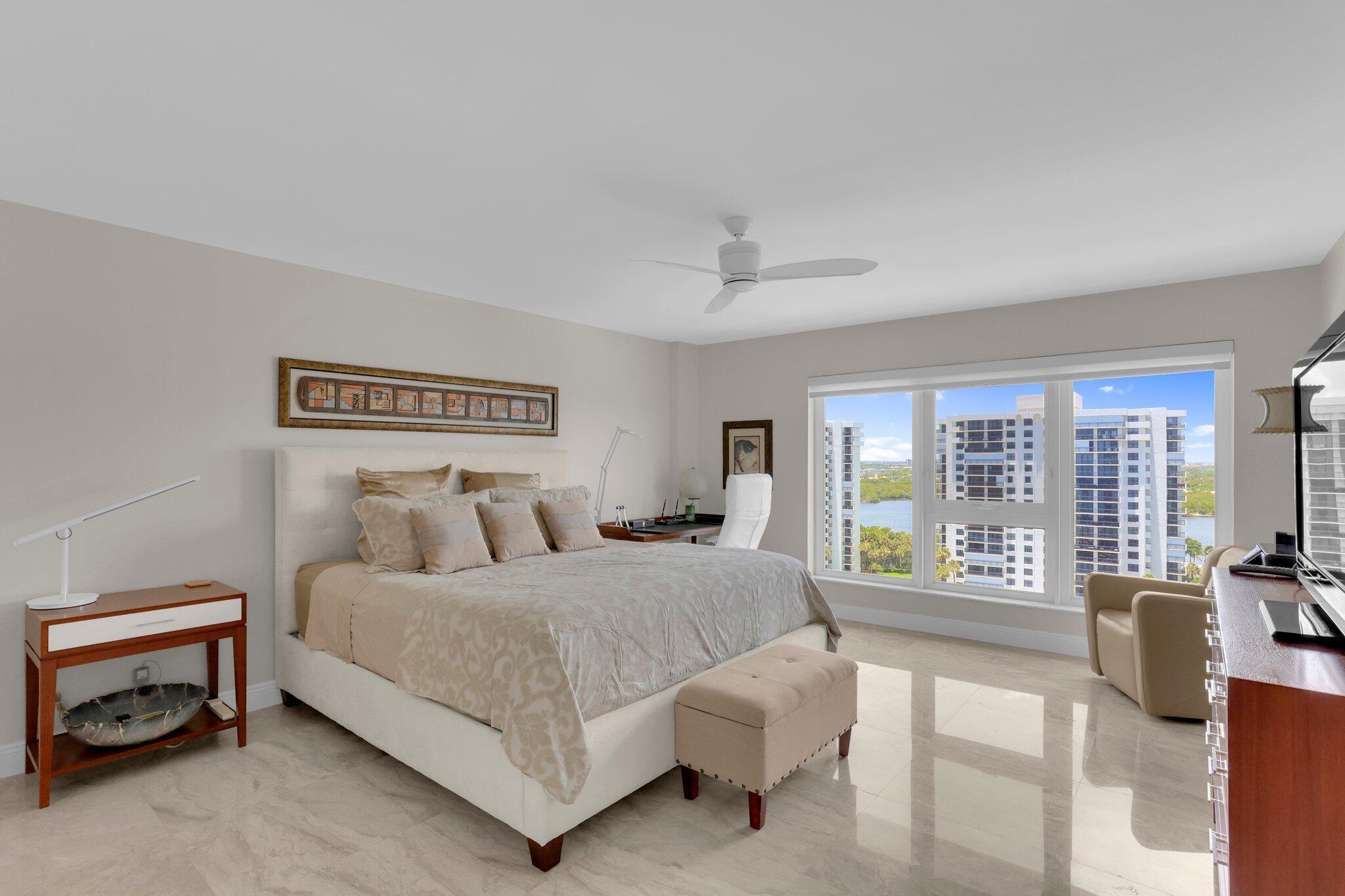 OCEAN REEF TOWERS INC CONDO - Residential