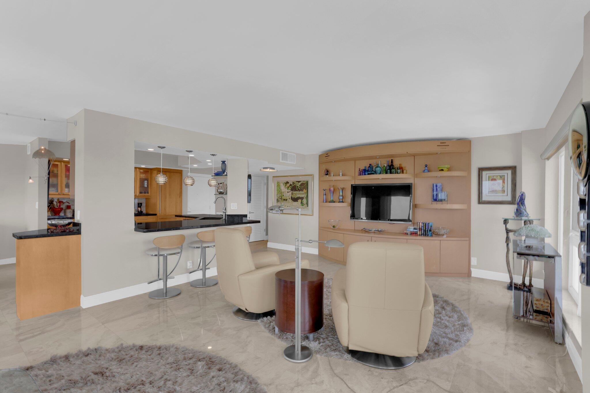 OCEAN REEF TOWERS INC CONDO - Residential