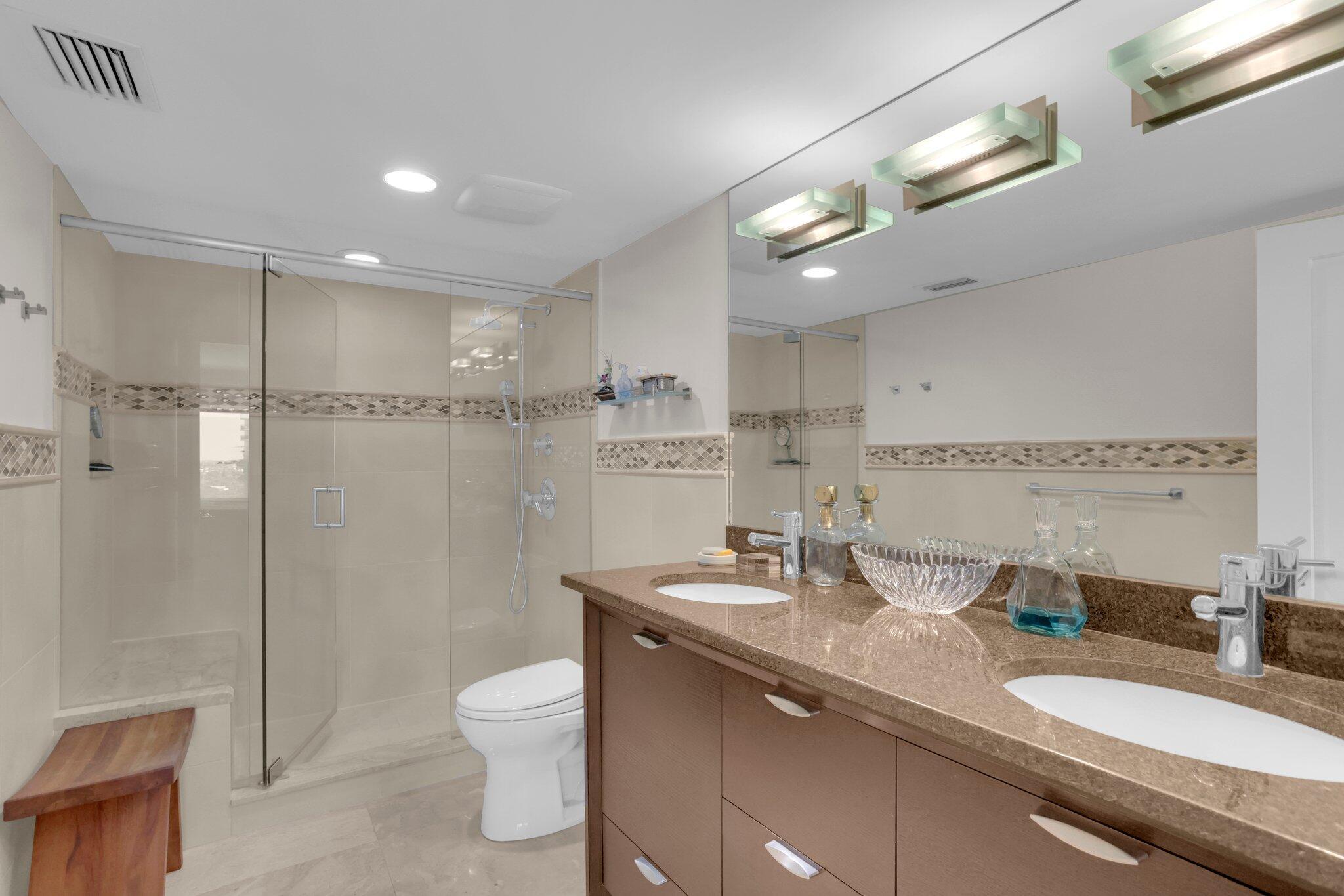 OCEAN REEF TOWERS INC CONDO - Residential