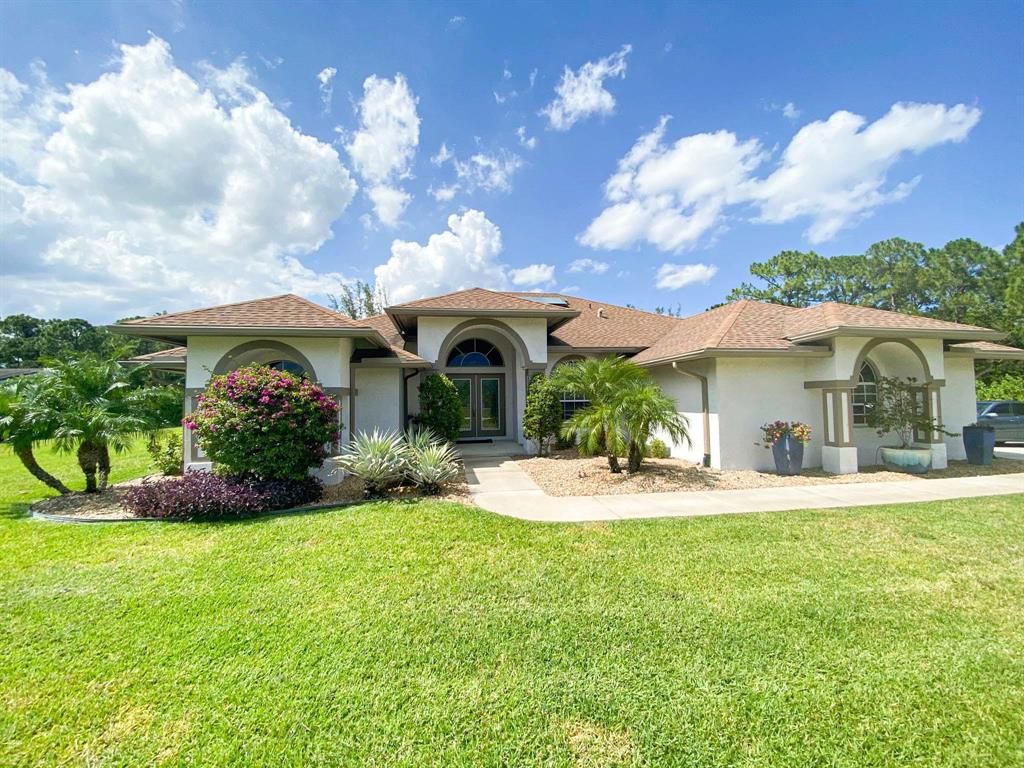 Photo of 15397 66th Court N, Loxahatchee, FL 33470 (MLS # R10720828)
