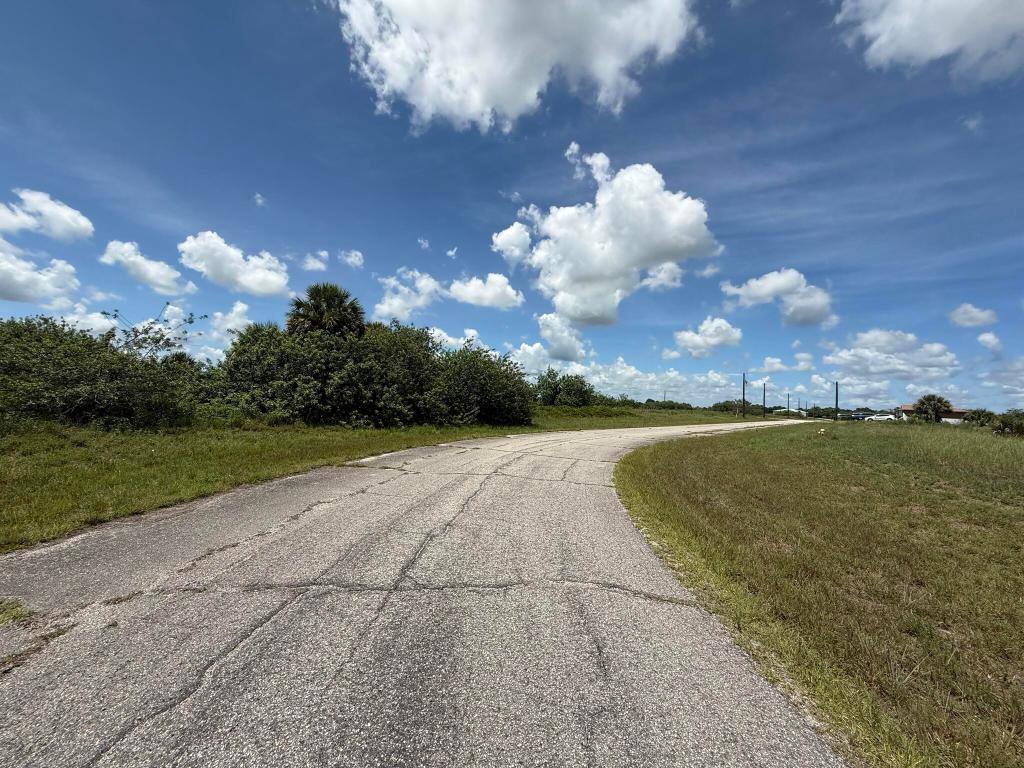 PORT LABELLE UNIT 11 - Land