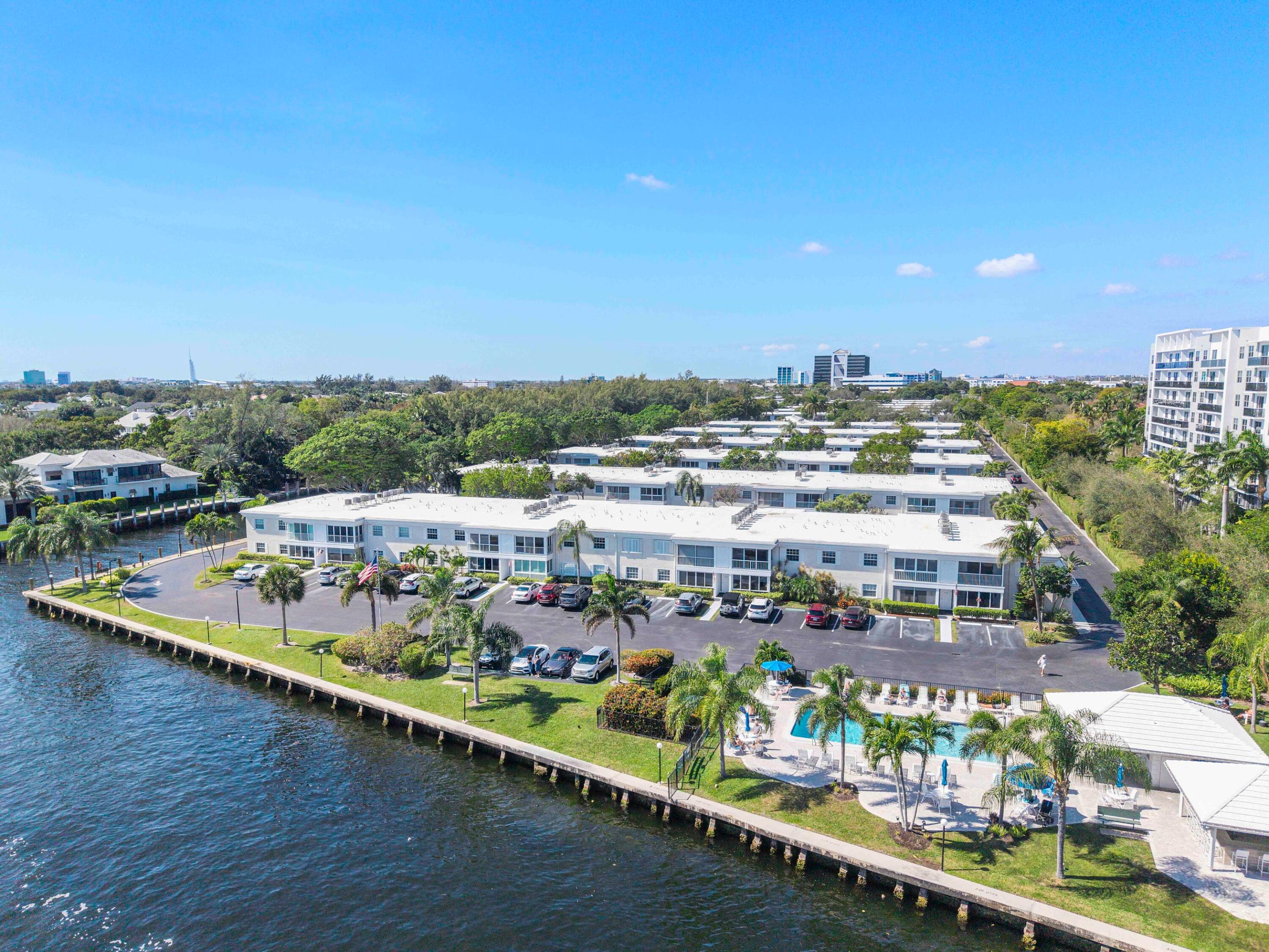 6517 Bay Club Drive 4