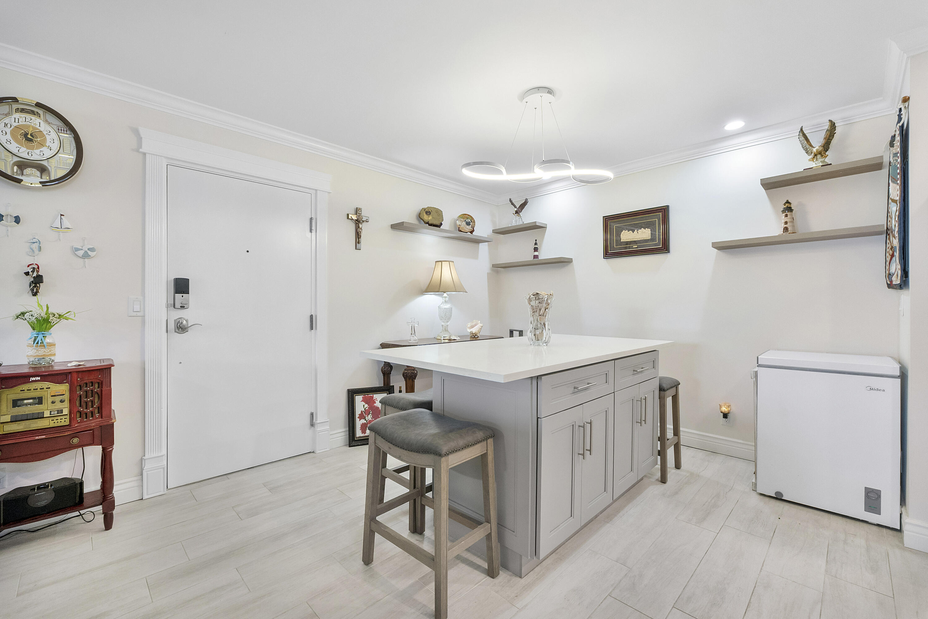 6517 Bay Club Drive 4