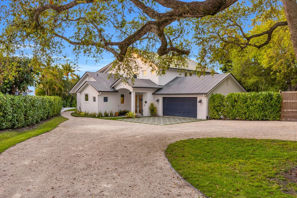 Photo of 1410 SW Palm City Road, Stuart, FL 34994 (MLS # R11085181)
