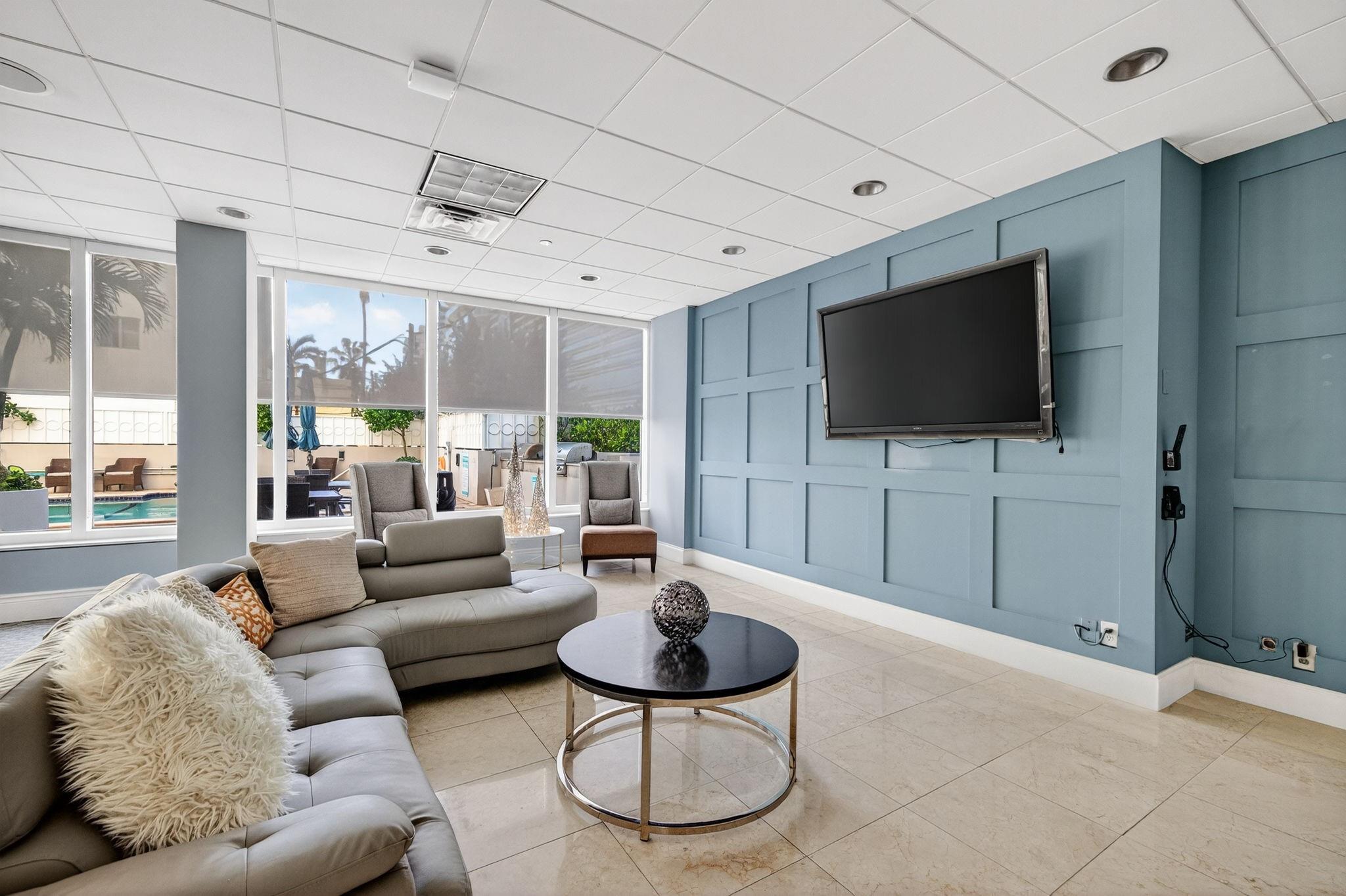 The Seasons - Residential