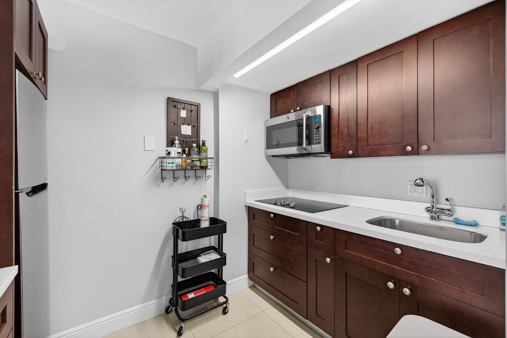 The Seasons - Residential