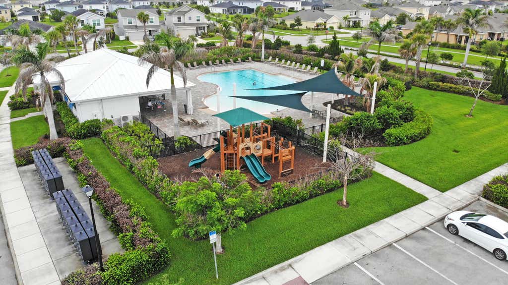 Photo of 11044 SW Vasari Way, Port Saint Lucie, FL 34987 (MLS # B26039185)