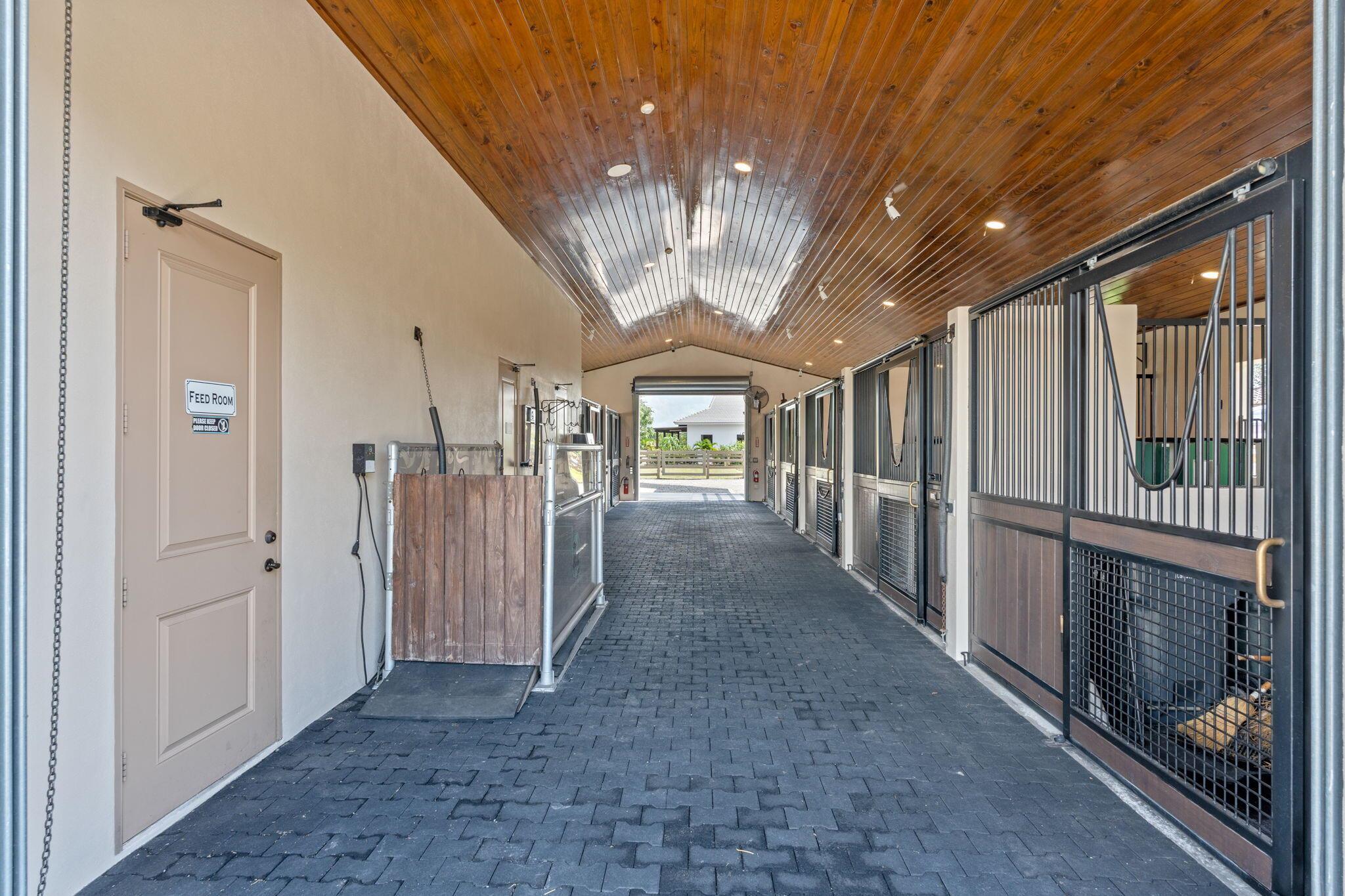 PADDOCK PARK NO 2 OF WELL - Residential Lease