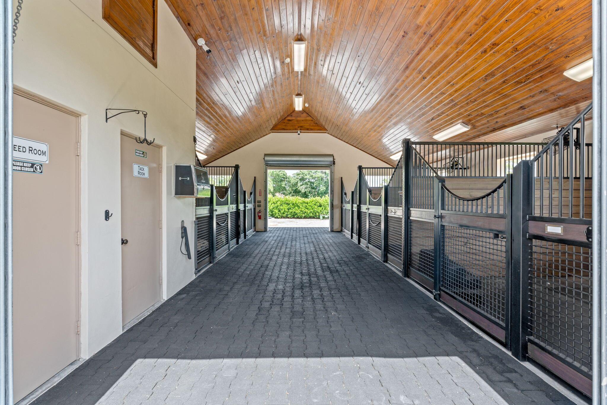 PADDOCK PARK NO 2 OF WELL - Residential Lease