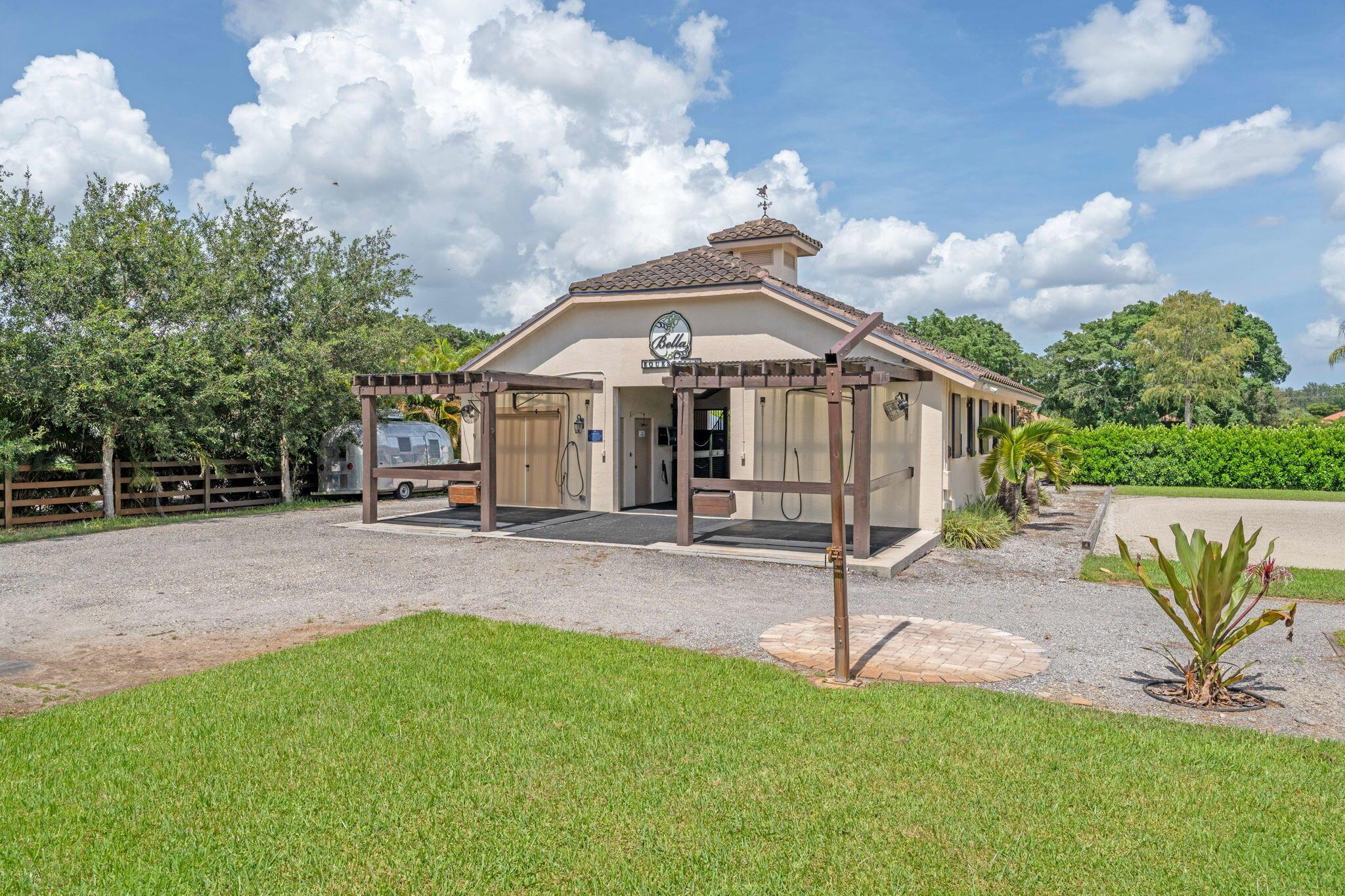 PADDOCK PARK NO 2 OF WELL - Residential Lease