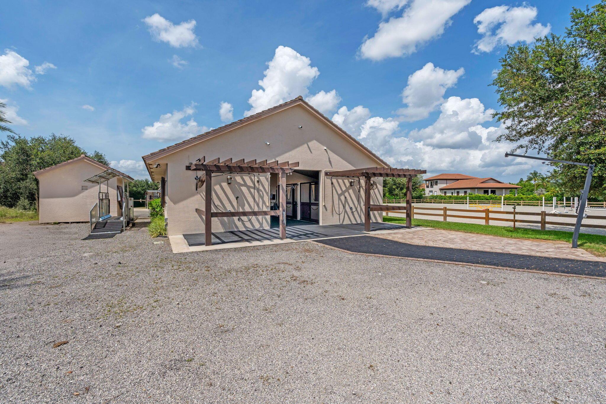 PADDOCK PARK NO 2 OF WELL - Residential Lease