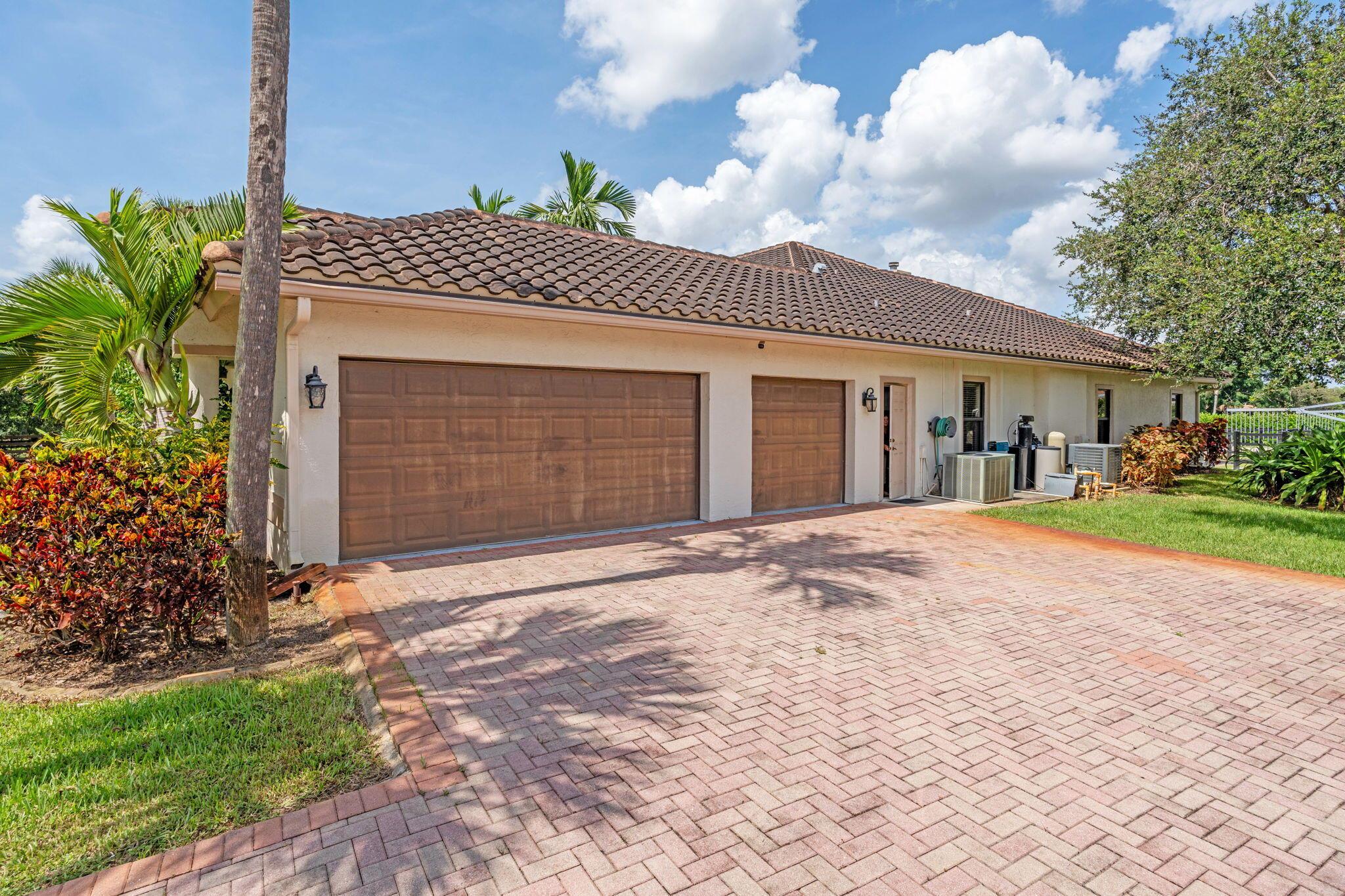 PADDOCK PARK NO 2 OF WELL - Residential Lease