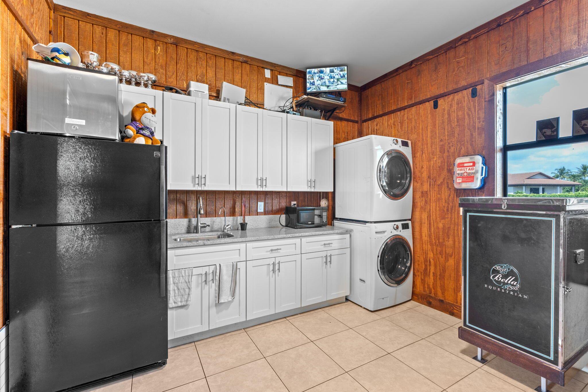 PADDOCK PARK NO 2 OF WELL - Residential Lease