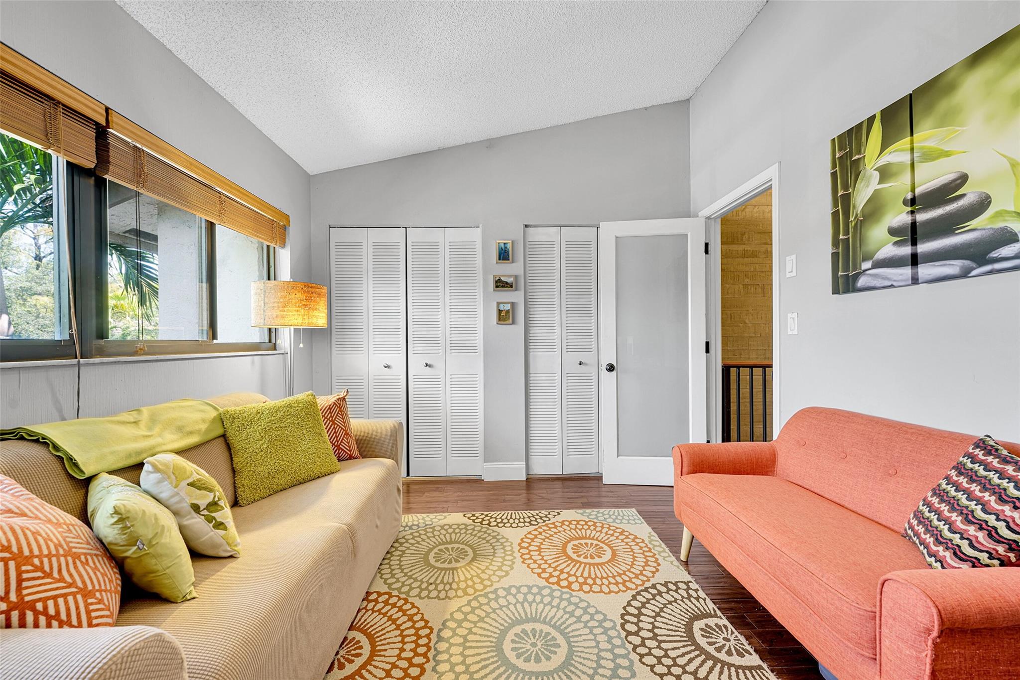 Pines of Oakland Forest W - Residential