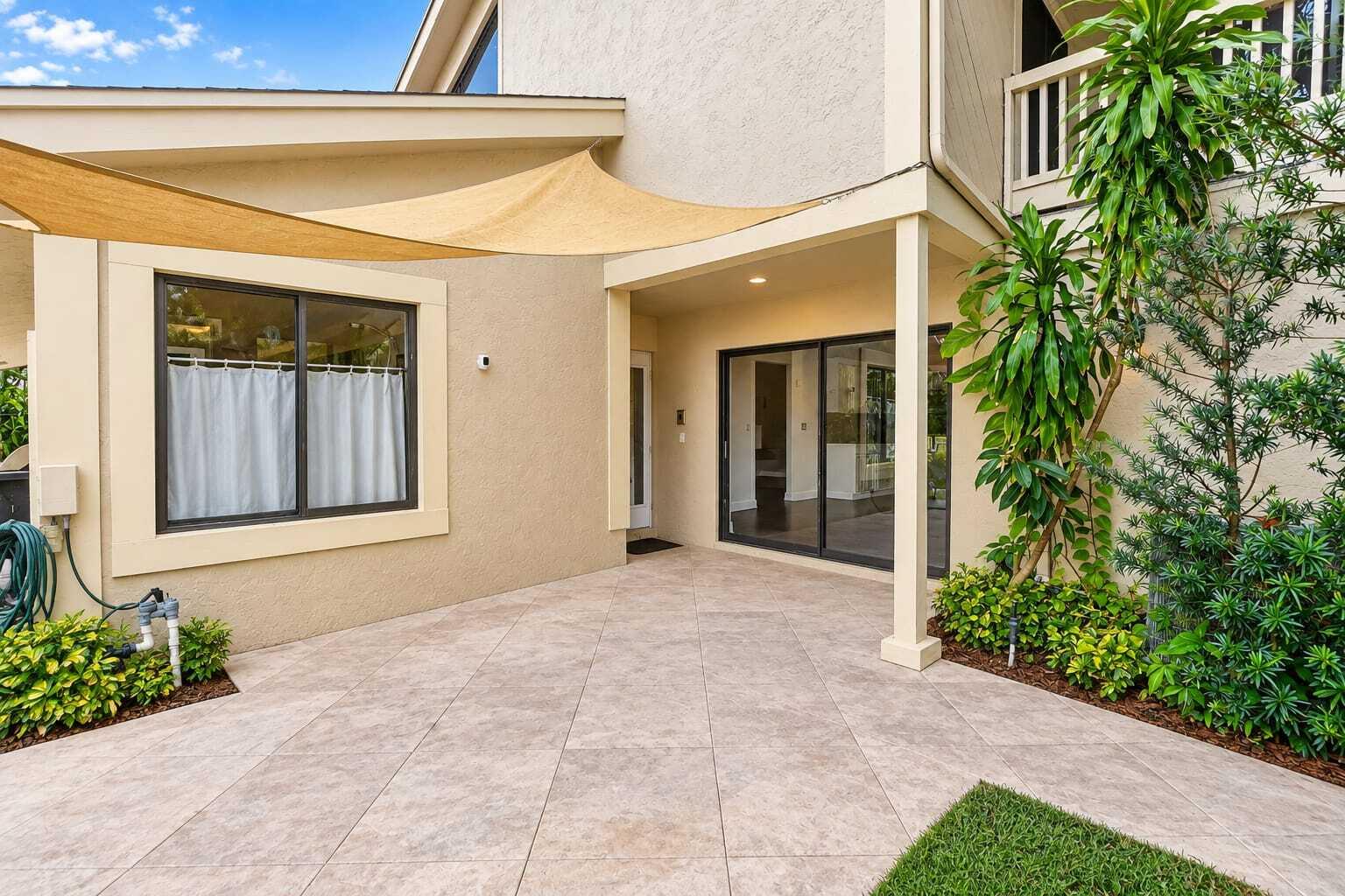 7666 SIERRA Terrace W