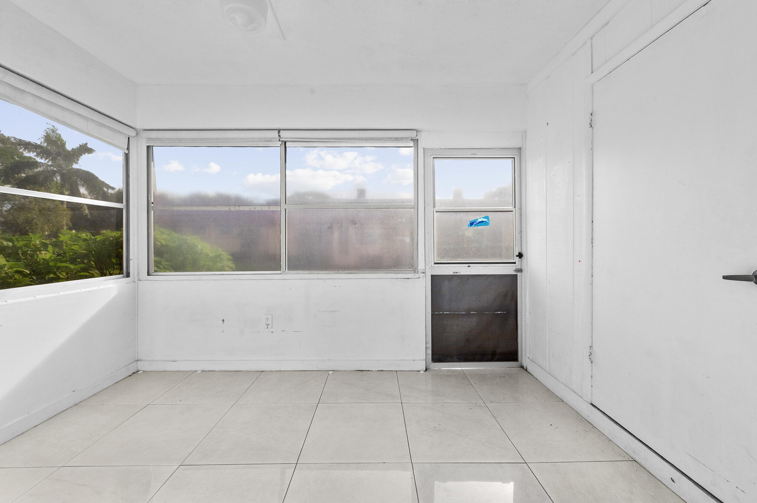 COVERED BRIDGE CONDO - Residential Lease