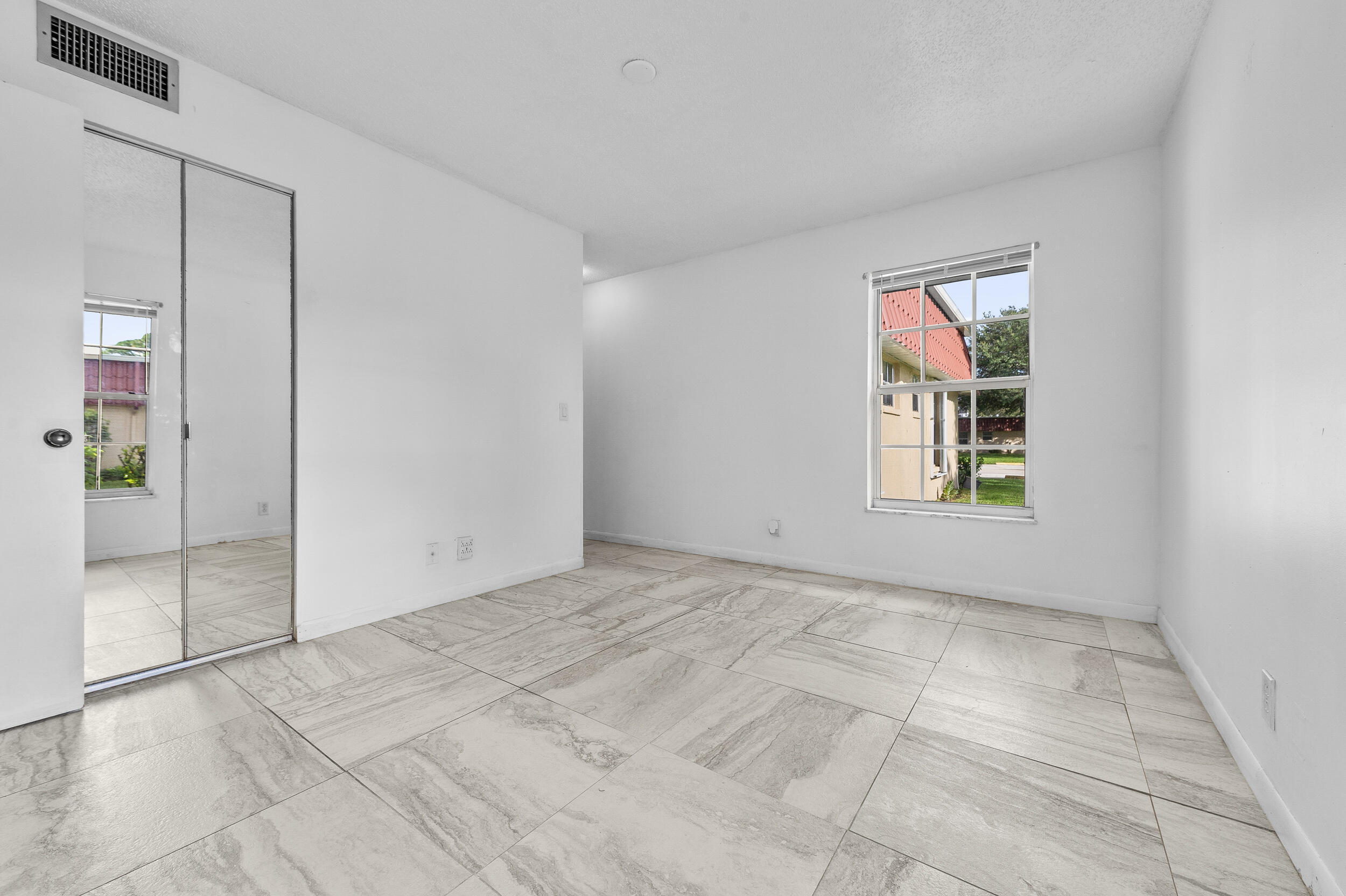 COVERED BRIDGE CONDO - Residential Lease