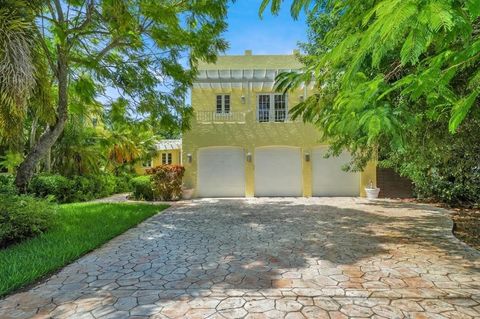 Tiny photo for 1201 N Swinton Avenue, Delray Beach, FL 33444 (MLS # B26054428)