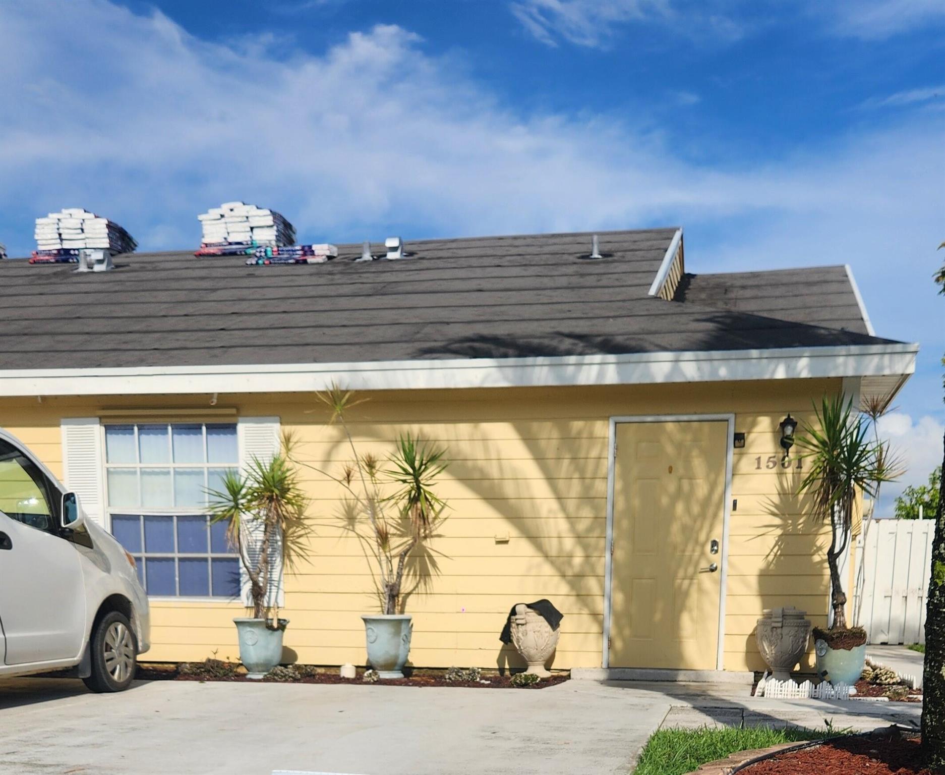 1501 Royal Forest Court