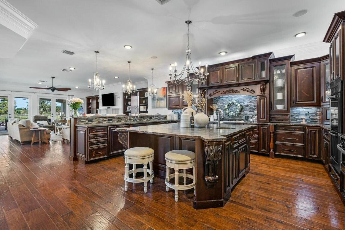 PALM BEACH FARMS CO 3 - Residential