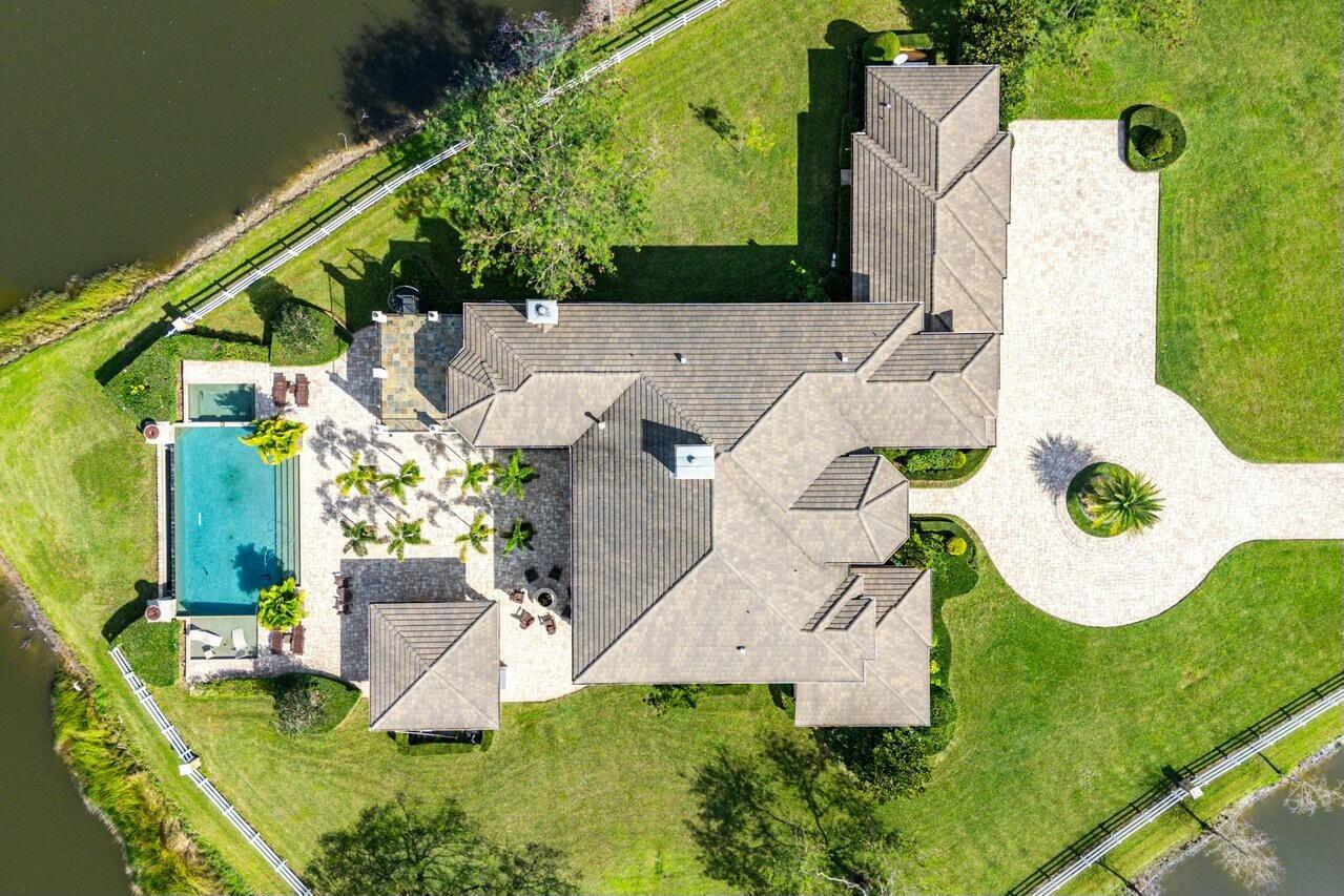 PALM BEACH FARMS CO 3 - Residential