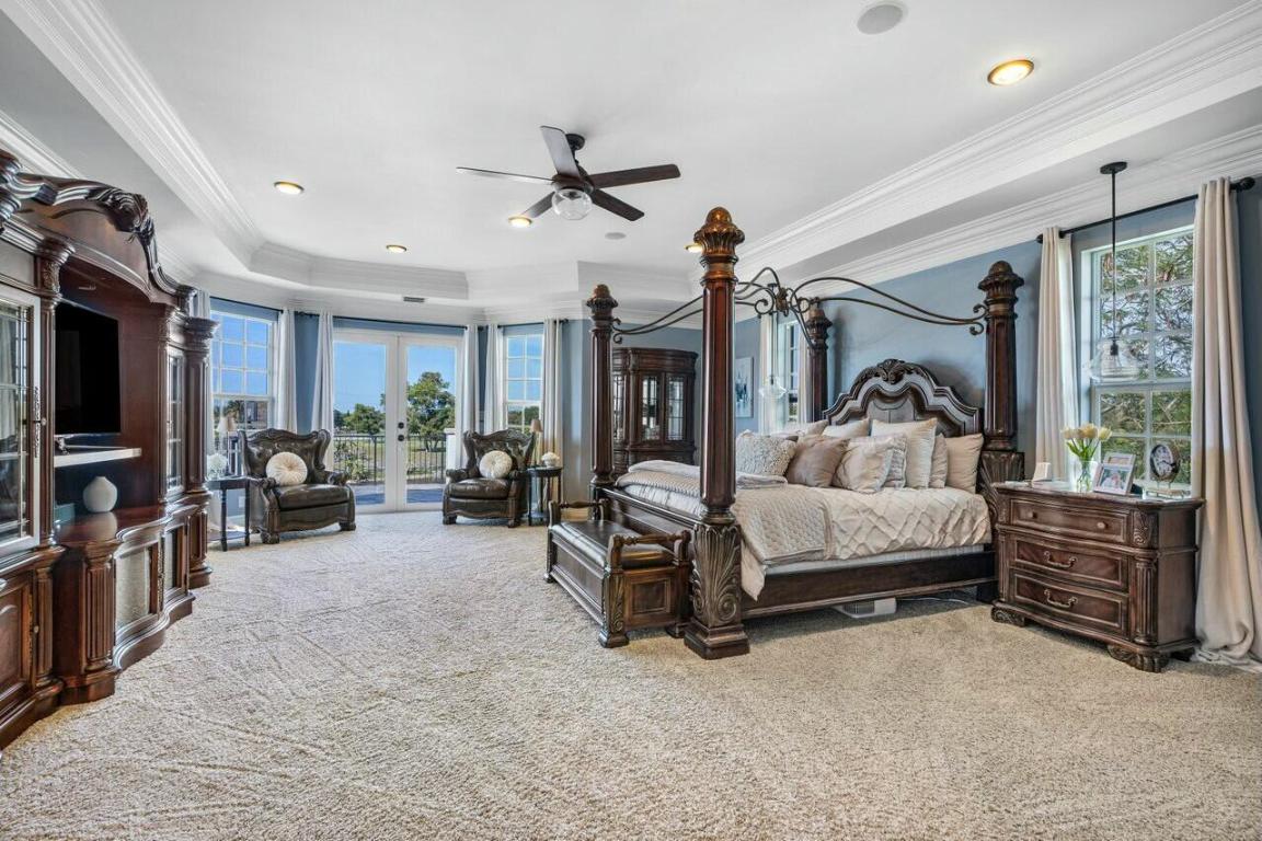 PALM BEACH FARMS CO 3 - Residential